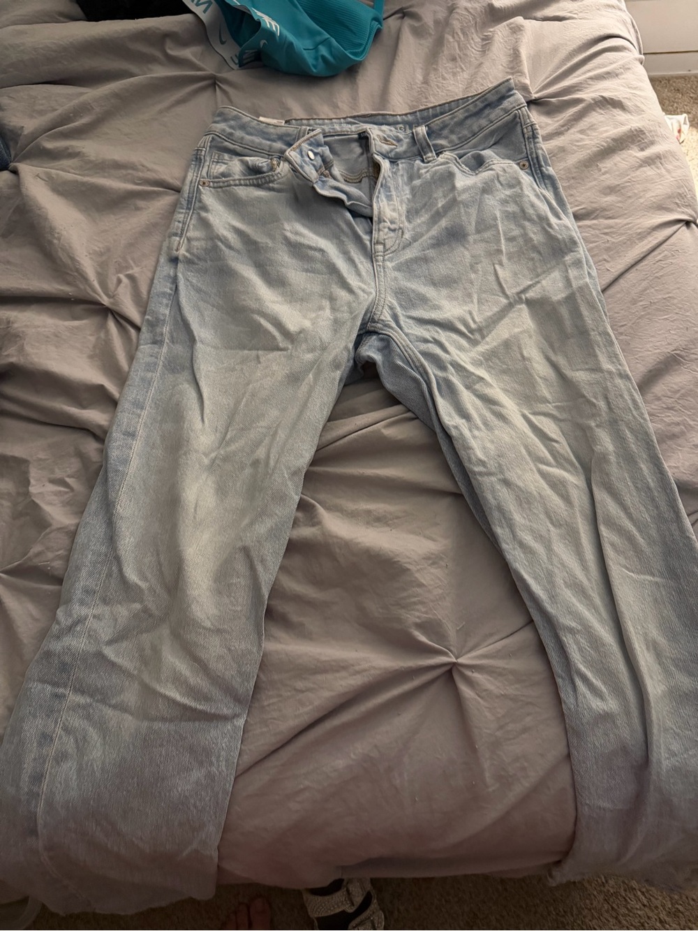 Light Wash Slim Straight Jeans